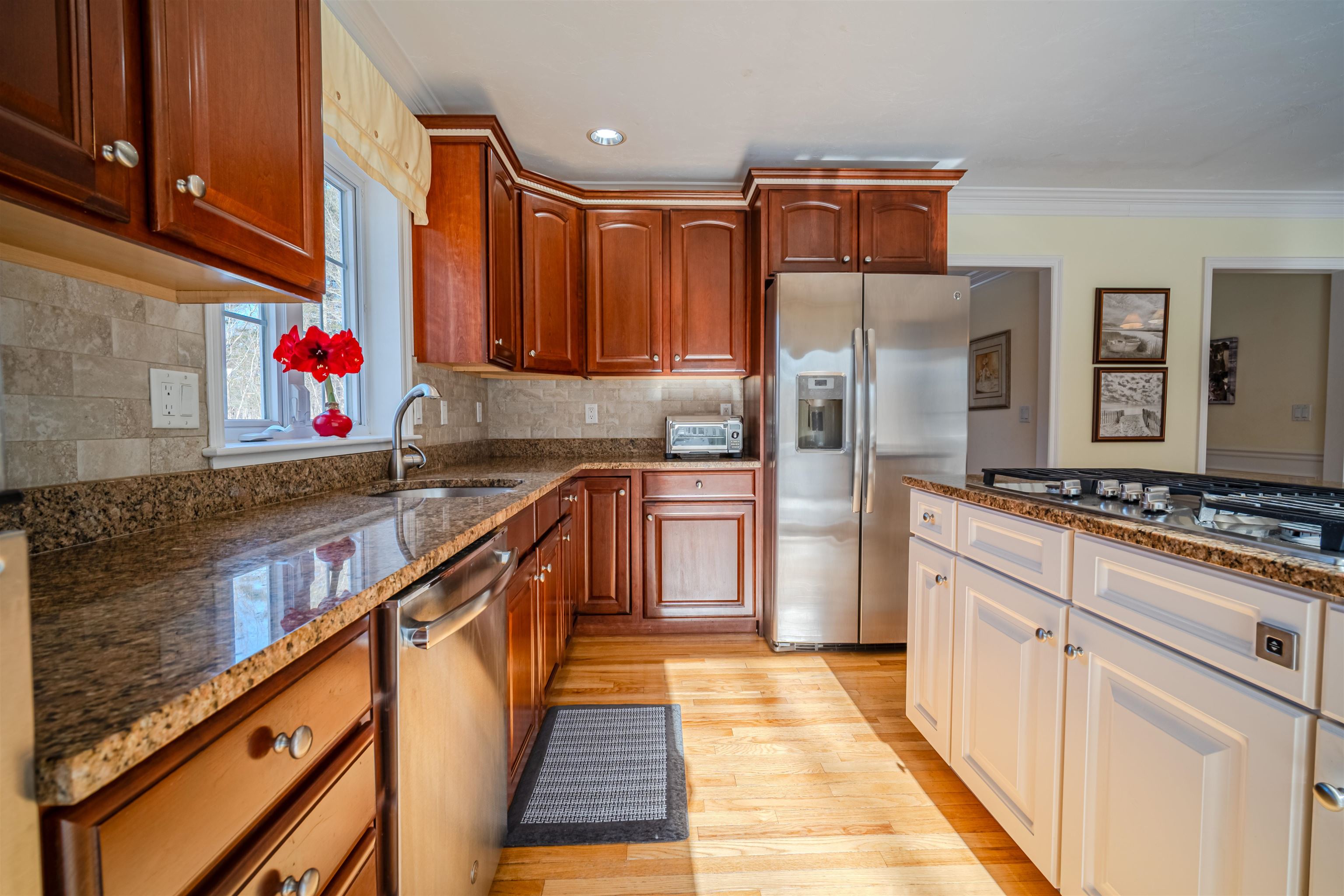 3 Chisholm Farm Drive Stratham, NH 03885 - Photo 17 of 47