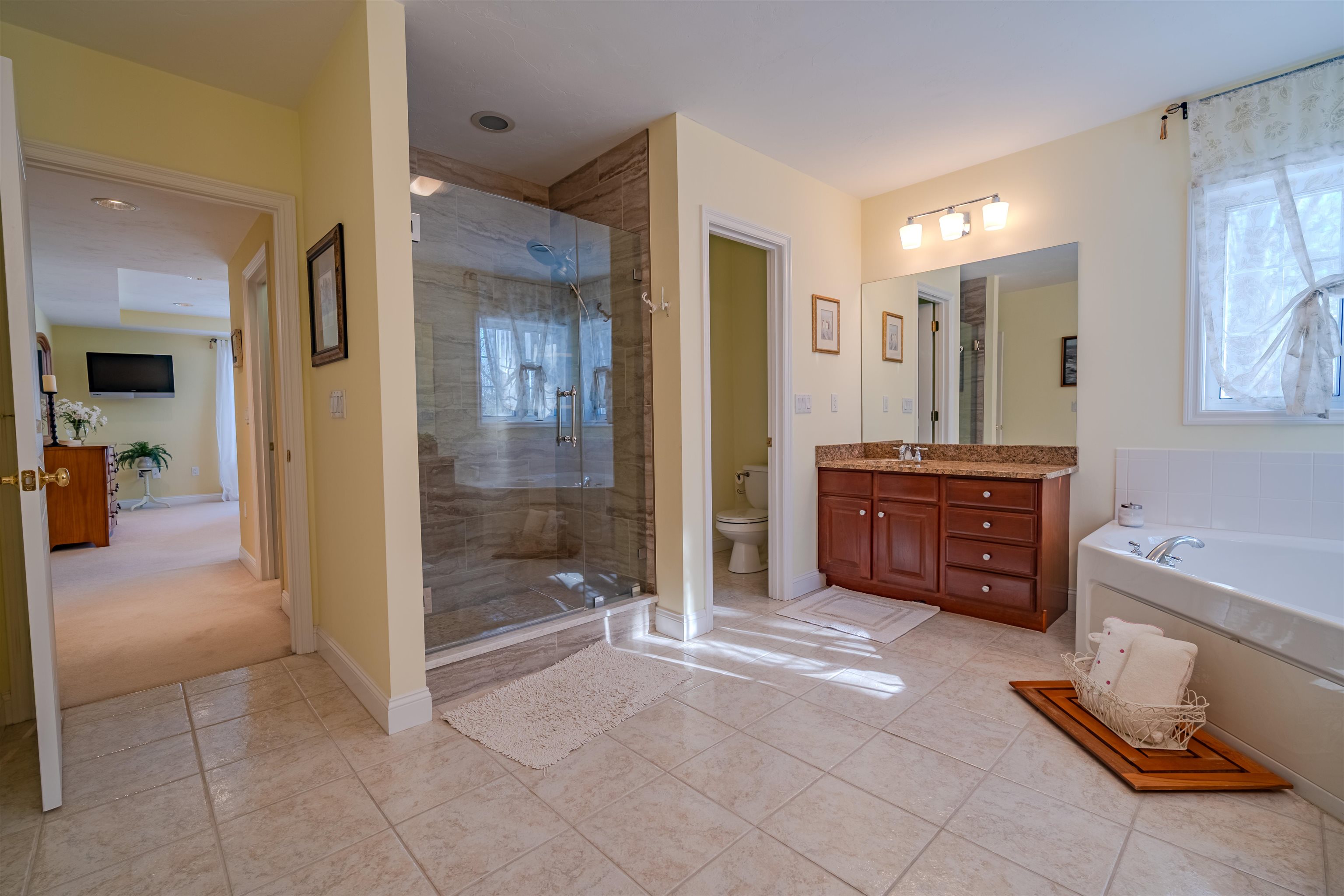 3 Chisholm Farm Drive Stratham, NH 03885 - Photo 28 of 47