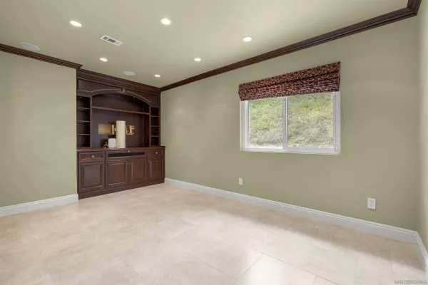 $1,675,000 | 1315 Macadamia Drive, Fallbrook, CA 92028