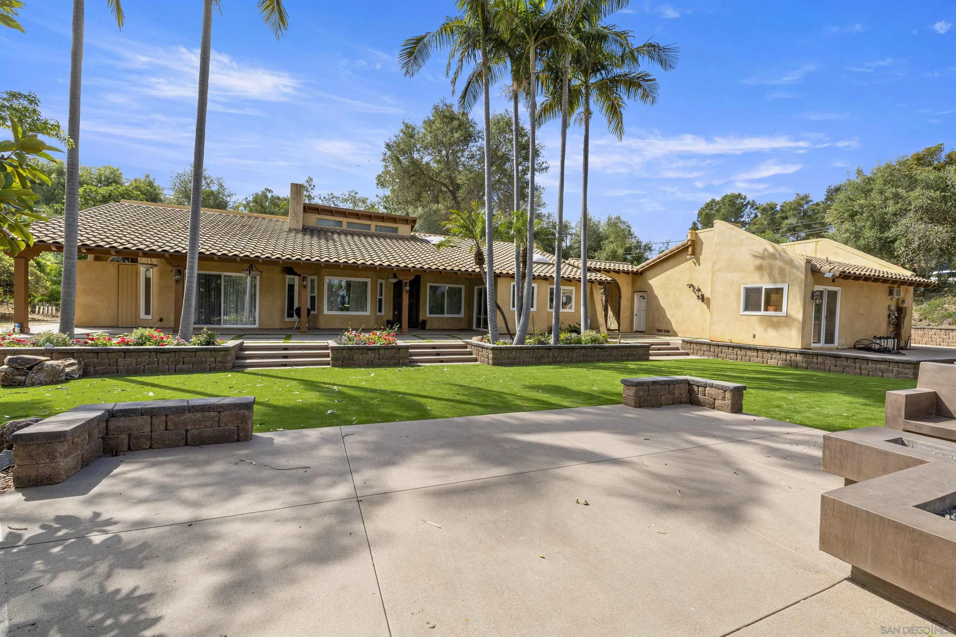 1315 Macadamia Drive Fallbrook, CA 92028 - Photo 49 of 59 a view of multiple houses with a yard