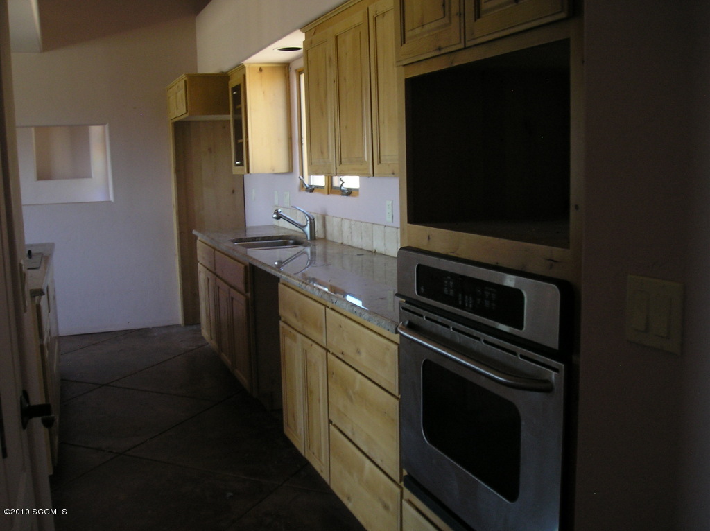1332 Avenida Gutierrez Rio Rico, AZ 85648 - Photo 5 of 8