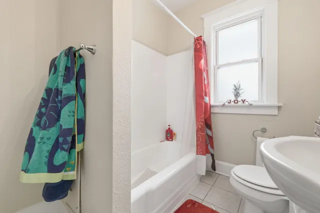 $259,900 | 6503 24th Avenue, Kenosha, WI 53143