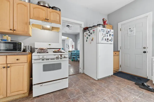 $259,900 | 6503 24th Avenue, Kenosha, WI 53143