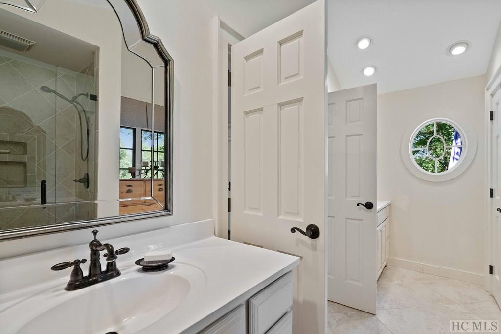 82 Azalea Road Highlands, NC 28741 - Photo 25 of 39 Gallery Image 25