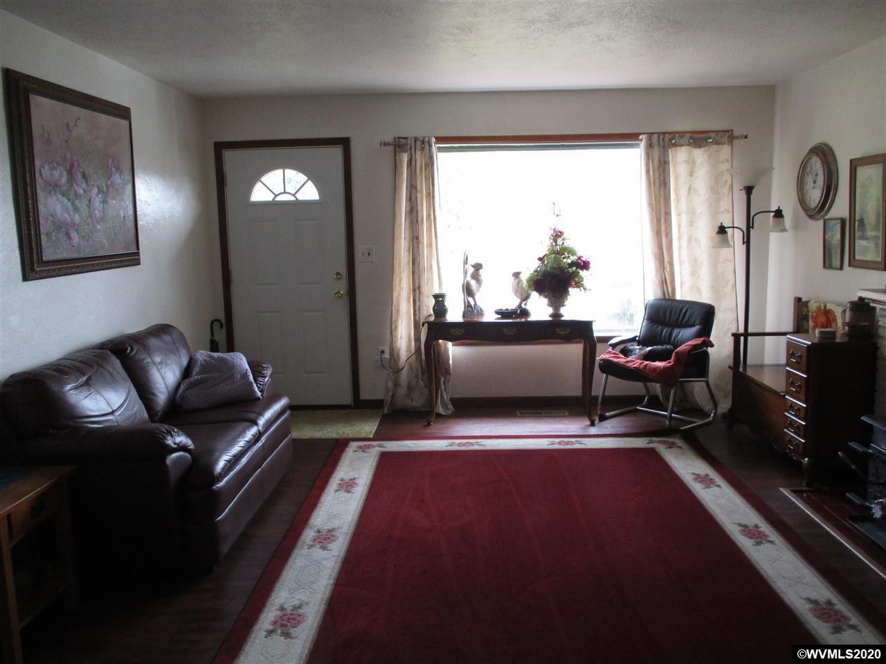 1230 Southwest Elm Street Albany, OR 97321 - Photo 6 of 18