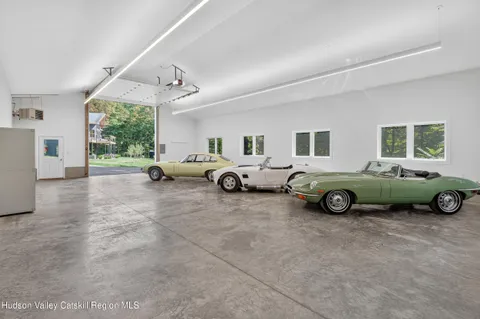 $1,595,000 | 592 Swartekill Road, Esopus, NY 12561