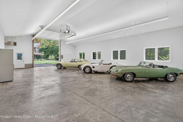 $1,595,000 | 592 Swartekill Road, Esopus, NY 12561