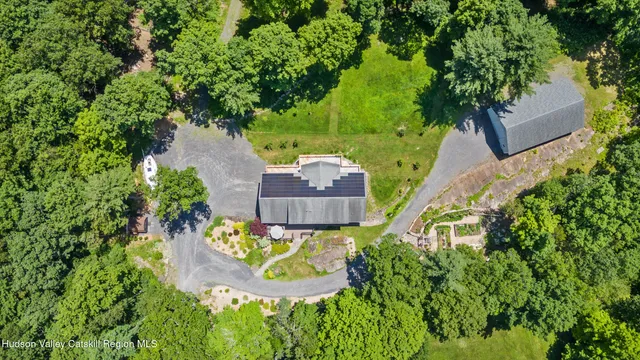 $1,595,000 | 592 Swartekill Road, Esopus, NY 12561