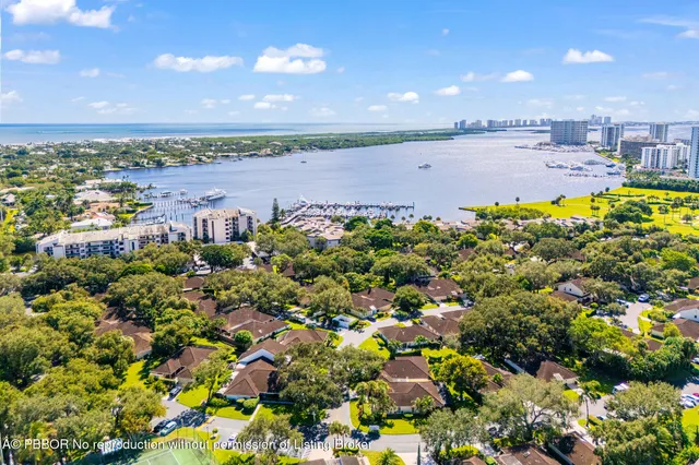 a view of a basketball court