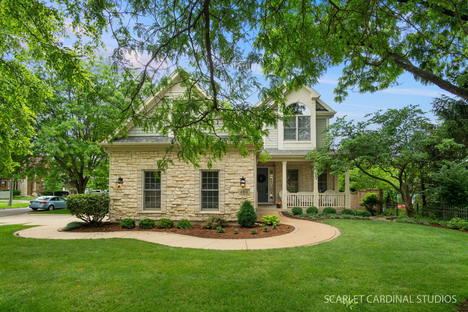 404 North Washington Street Wheaton, IL 60187 - Photo 2 of 47