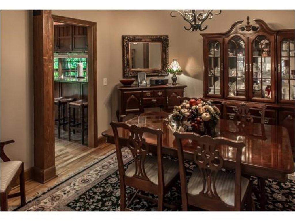 285 Claude Simmons Road Johnson City, TN 37604 - Photo 6 of 33 Dining Room