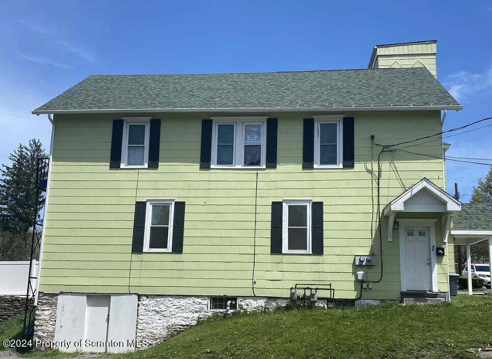 42 Mill Street, Unit 2 Dallas, PA 18612 - Photo 2 of 13 223D028D-3FD0-428F-9B27-F72D7A3EEF53