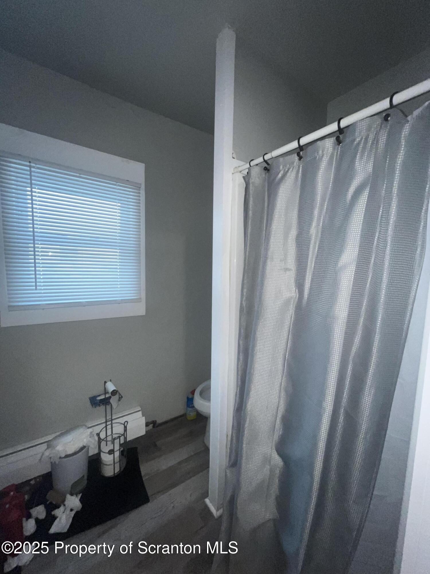 42 Mill Street, Unit 2 Dallas, PA 18612 - Photo 5 of 13 IMG_7401