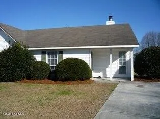 $1,300 | 4102 Bear Court, Wilmington, NC 28403