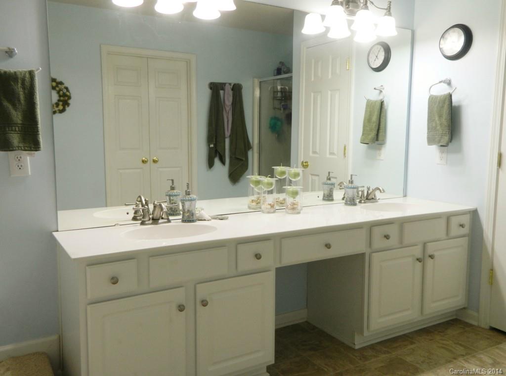 9121 Culcairn Road Huntersville, NC 28078 - Photo 11 of 18 Gallery Image 11
