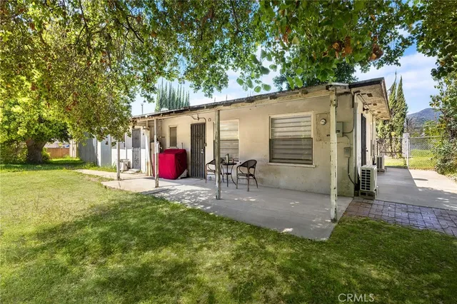 $1,080,000 | 1060 East Rte 66, Glendora, CA 91740