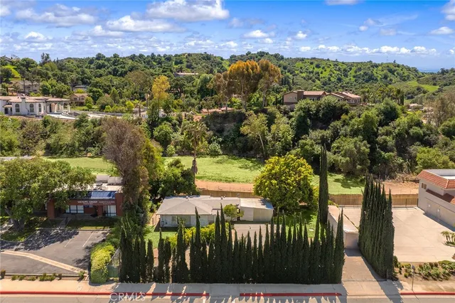 $1,080,000 | 1060 East Rte 66, Glendora, CA 91740