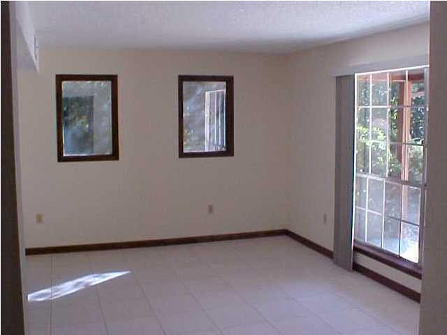 164 Eldredge Road Fort Walton Beach, FL 32547 - Photo 6 of 13 Gallery Image 6
