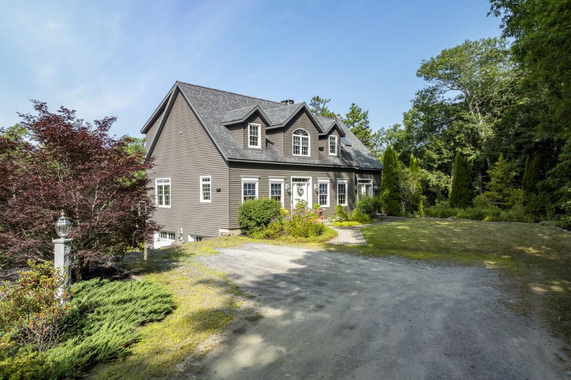 29 Wiscasset Road Boothbay, ME 04537 - Photo 3 of 57 2