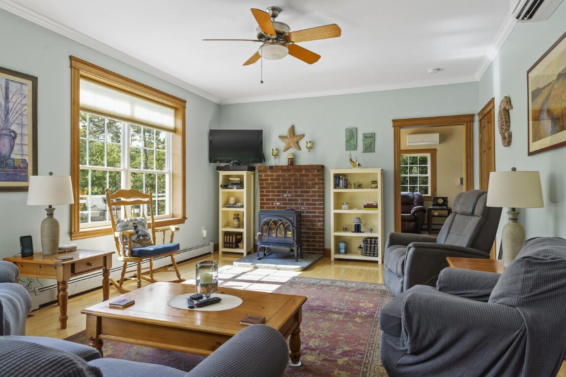 29 Wiscasset Road Boothbay, ME 04537 - Photo 31 of 57 29