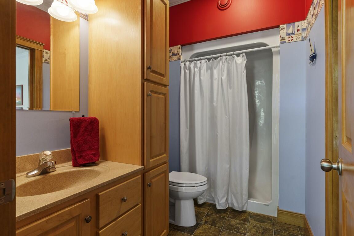 29 Wiscasset Road Boothbay, ME 04537 - Photo 40 of 57 35