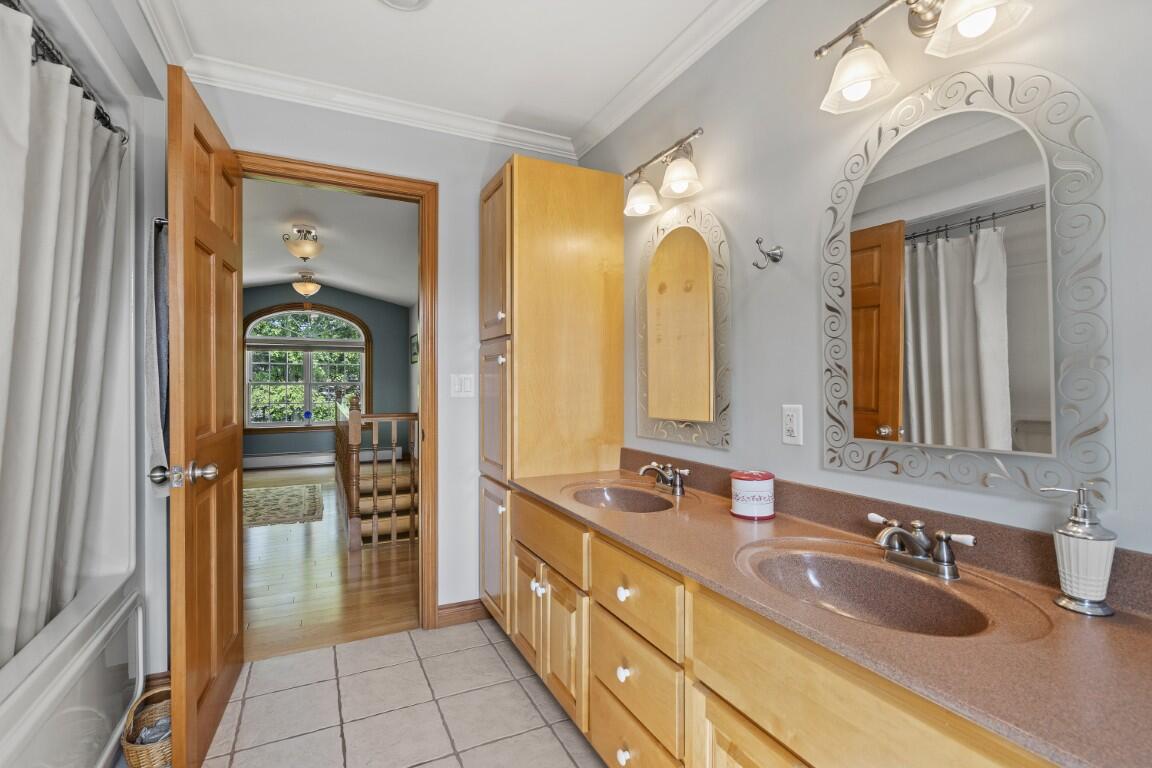 29 Wiscasset Road Boothbay, ME 04537 - Photo 46 of 57 42