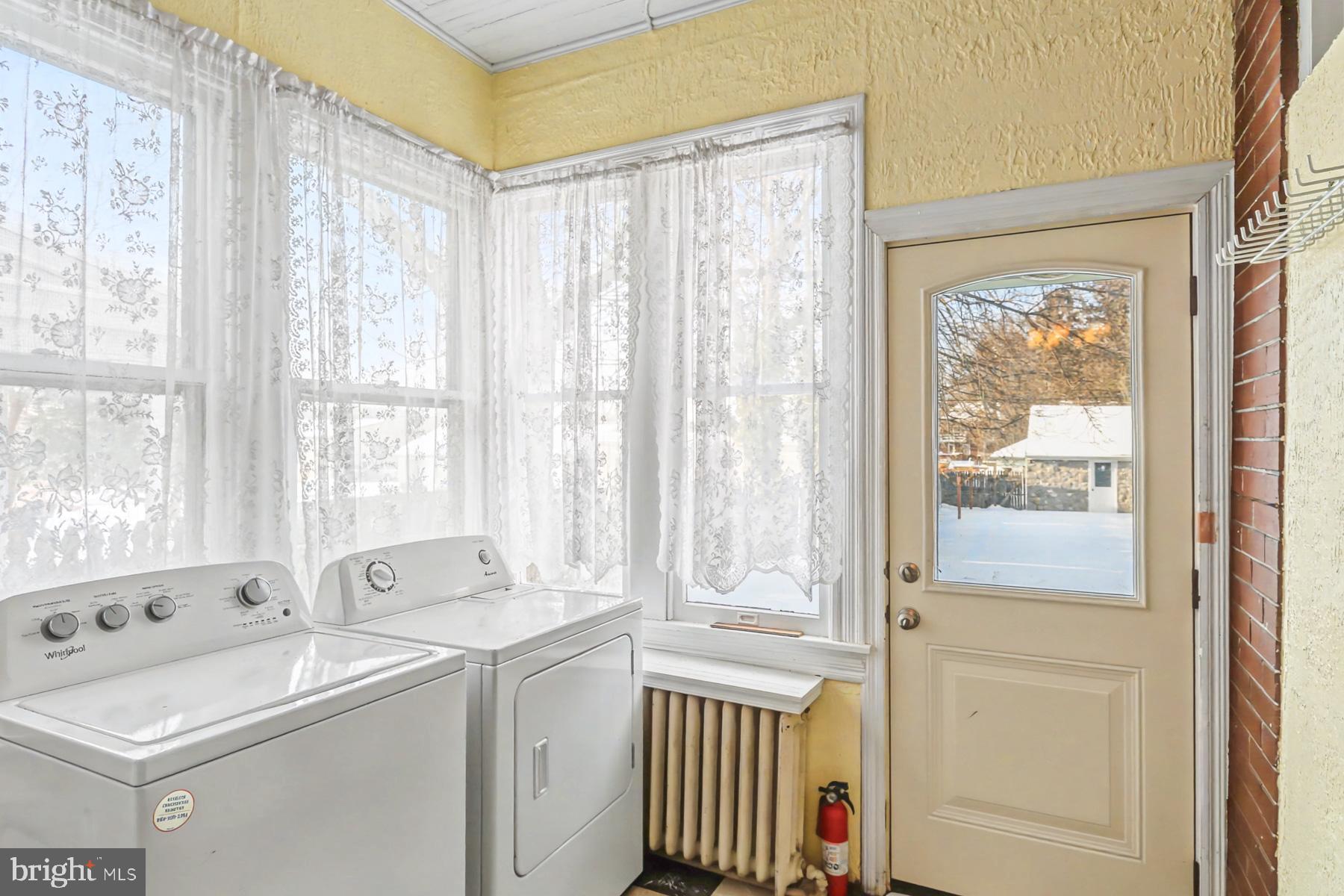 69 East Park Street Elizabethtown, PA 17022 - Photo 14 of 22