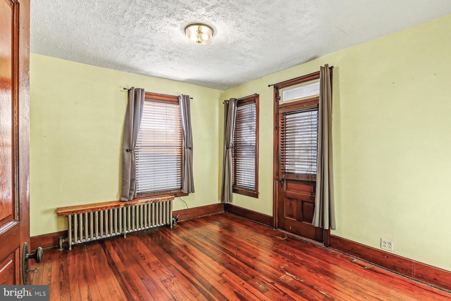 69 East Park Street Elizabethtown, PA 17022 - Photo 17 of 22