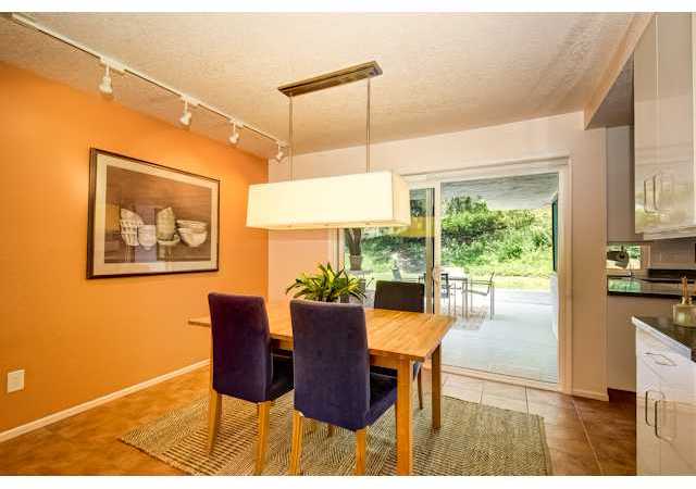 1416 Sun Valley Road Solana Beach, CA 92075 - Photo 11 of 25 Breakfast nook with slider to private decked patio and greenbelt