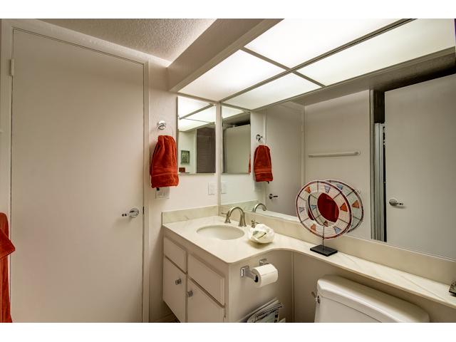 1416 Sun Valley Road Solana Beach, CA 92075 - Photo 18 of 25 Downstairs Bathroom with walk-in shower