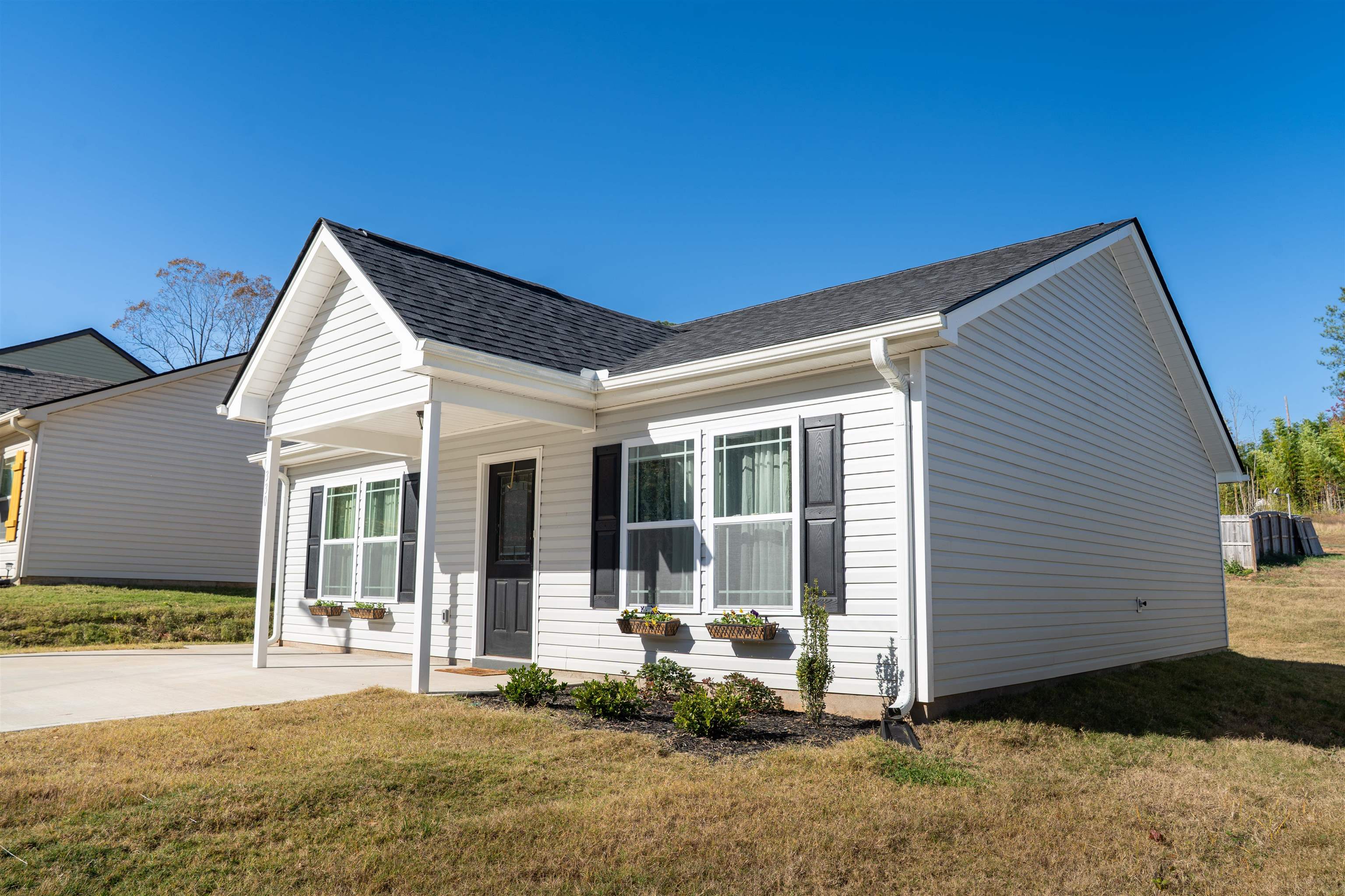 330 Brewster Street Pacolet, SC 29372 - Photo 4 of 25