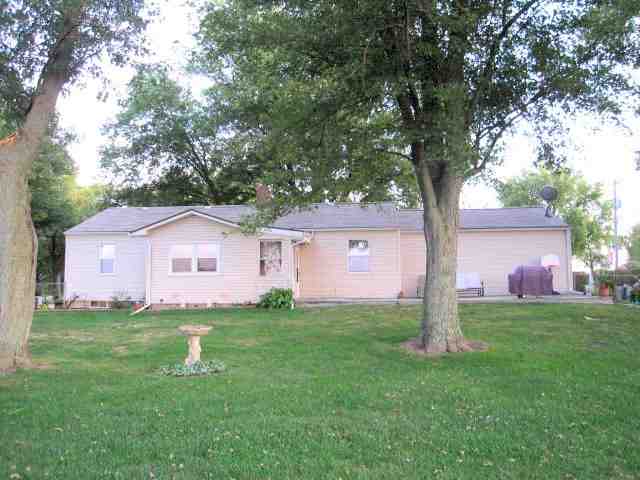 18209 West Farmington Road Trivoli, IL 61569 - Photo 5 of 15