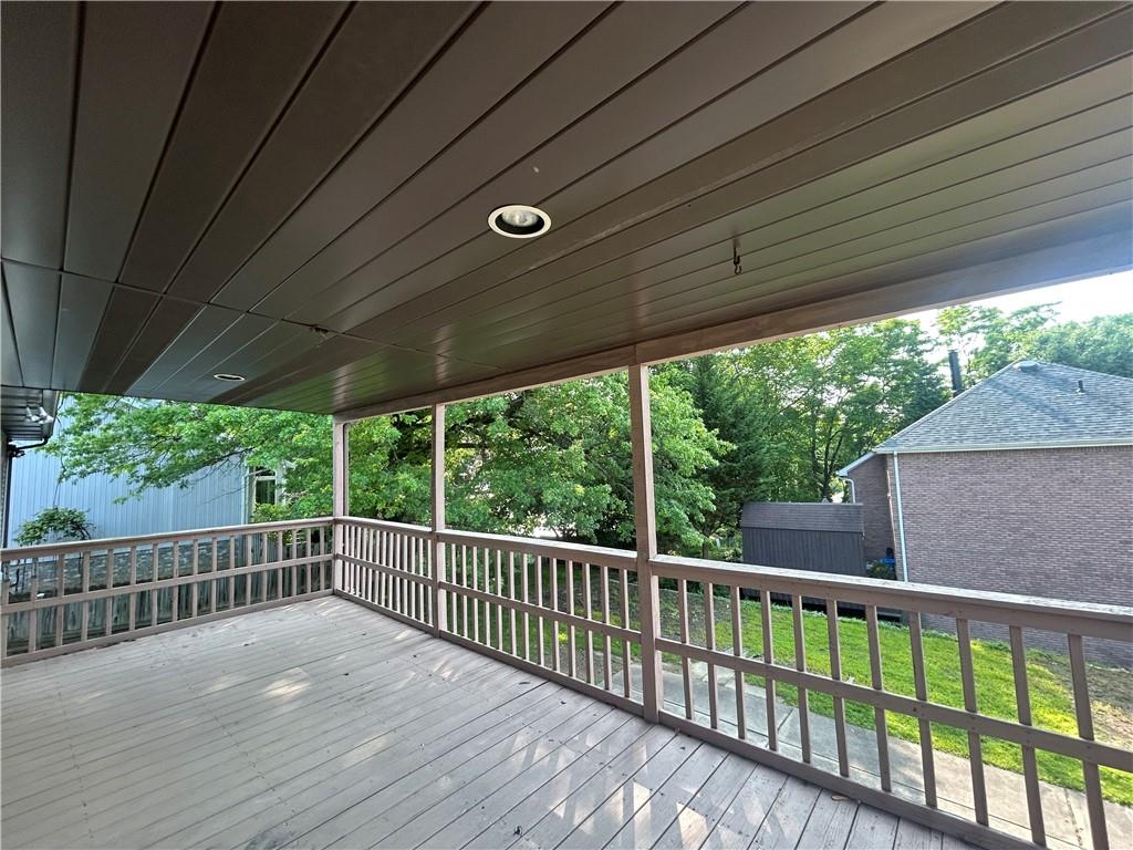 402 Woodside Road Pittsburgh, PA 15221 - Photo 12 of 50 Gallery Image 12