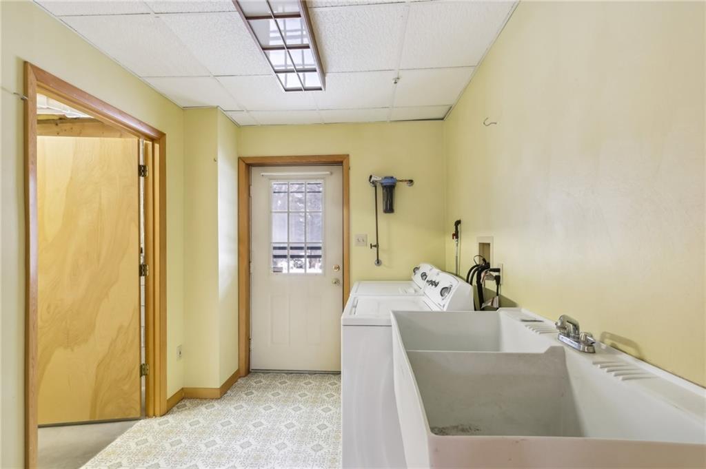 402 Woodside Road Pittsburgh, PA 15221 - Photo 35 of 50 Gallery Image 35
