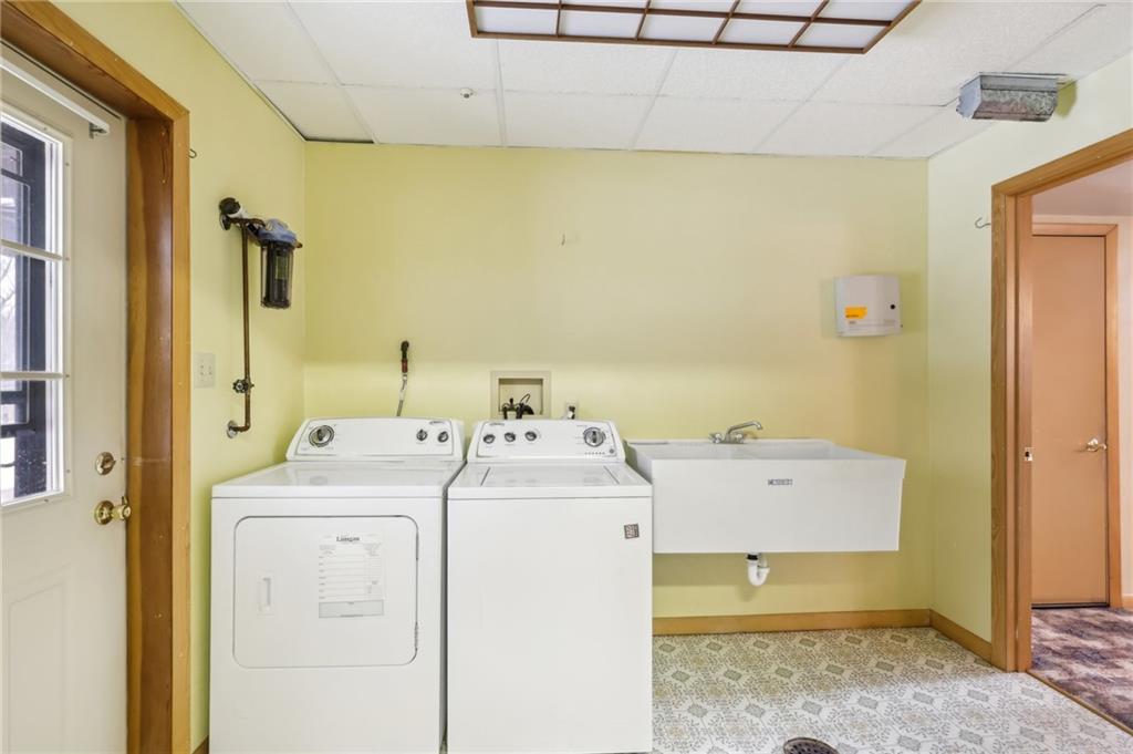 402 Woodside Road Pittsburgh, PA 15221 - Photo 36 of 50 Gallery Image 36