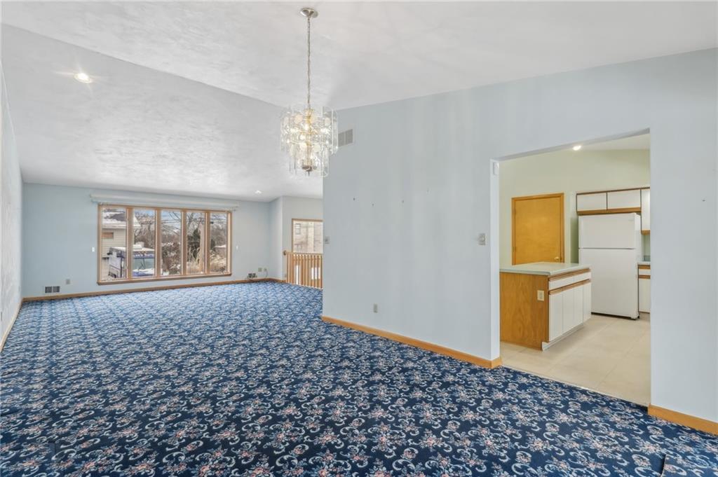 402 Woodside Road Pittsburgh, PA 15221 - Photo 8 of 50 Gallery Image 8