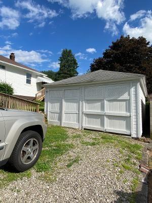 971 McCoy Road McKees Rocks, PA 15136 - Photo 14 of 15 Garage