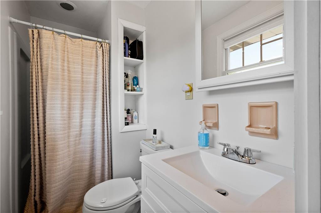 328 Fawcett Church Road Bridgeville, PA 15017 - Photo 13 of 30 Gallery Image 13