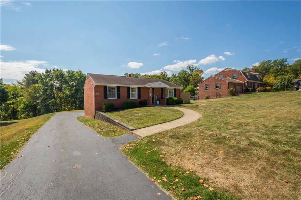 328 Fawcett Church Road Bridgeville, PA 15017 - Photo 2 of 30 Gallery Image 2