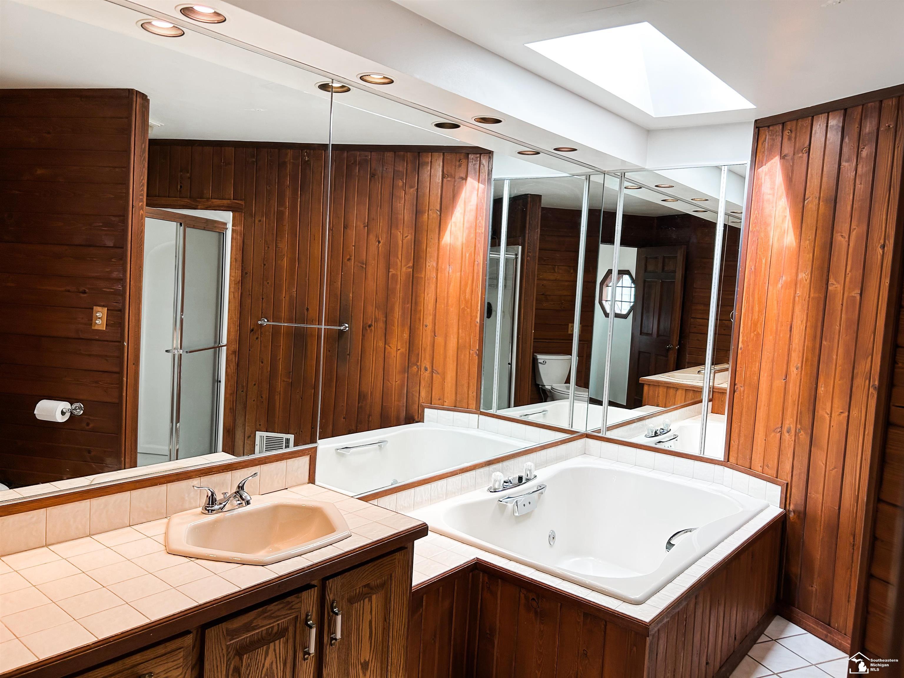 7624 Adler Road Lambertville, MI 48144 - Photo 46 of 64 50109796-45.JPG