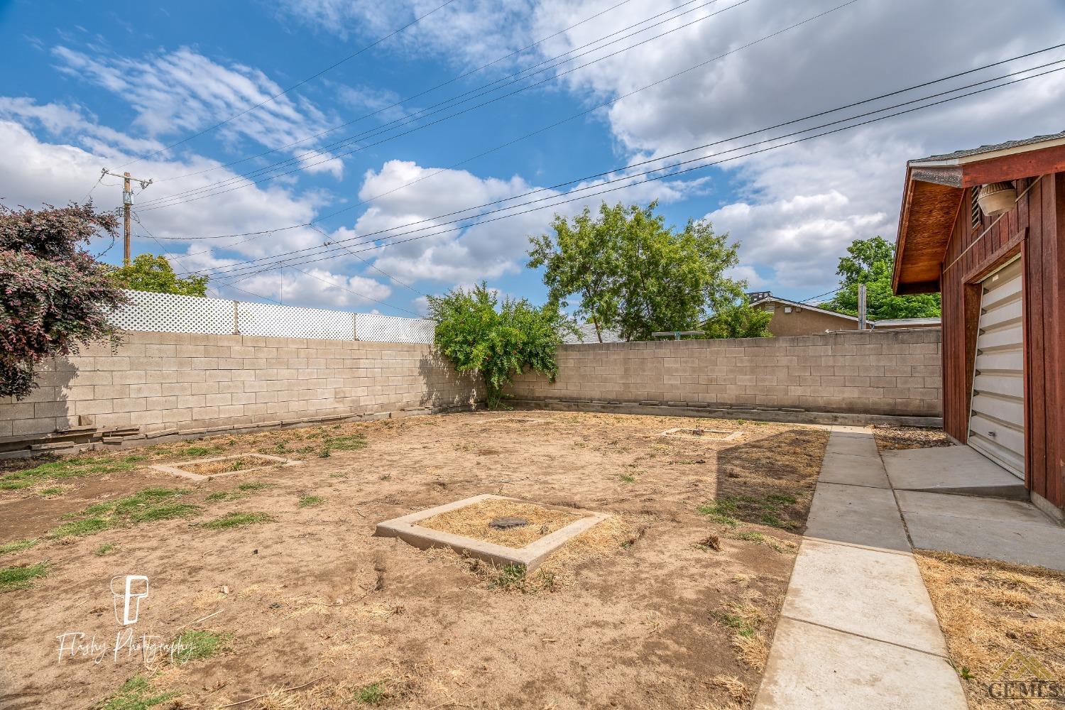 Undisclosed Address Bakersfield, CA 93304 - Photo 31 of 38