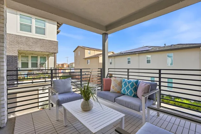 $998,000 | 6468 Rosebay Court, Dublin, CA 94568