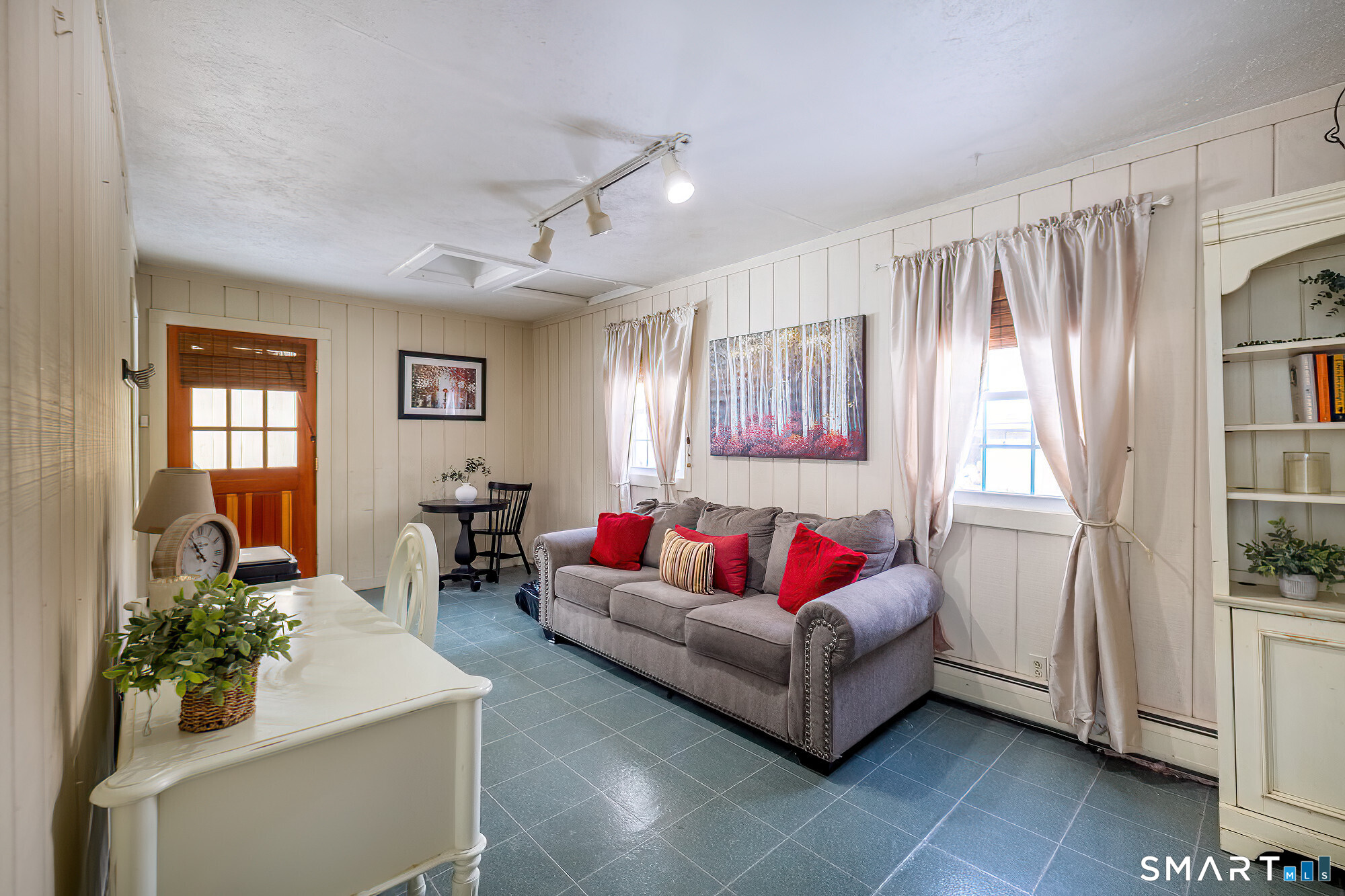 168 Tackora Trail Ridgefield, CT 06877 - Photo 15 of 34