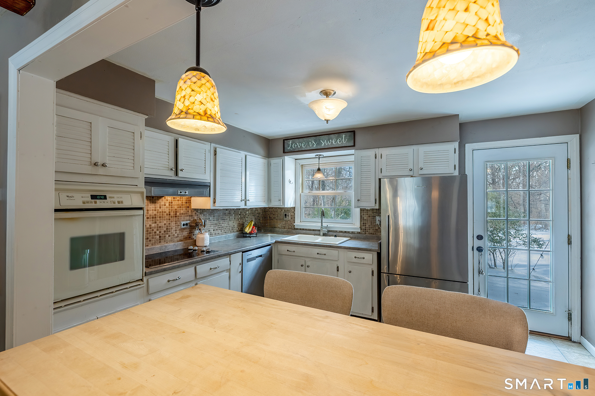 168 Tackora Trail Ridgefield, CT 06877 - Photo 8 of 34