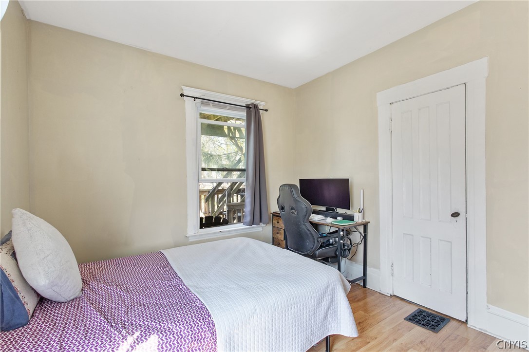 125 Kensington Road Syracuse, NY 13210 - Photo 22 of 44