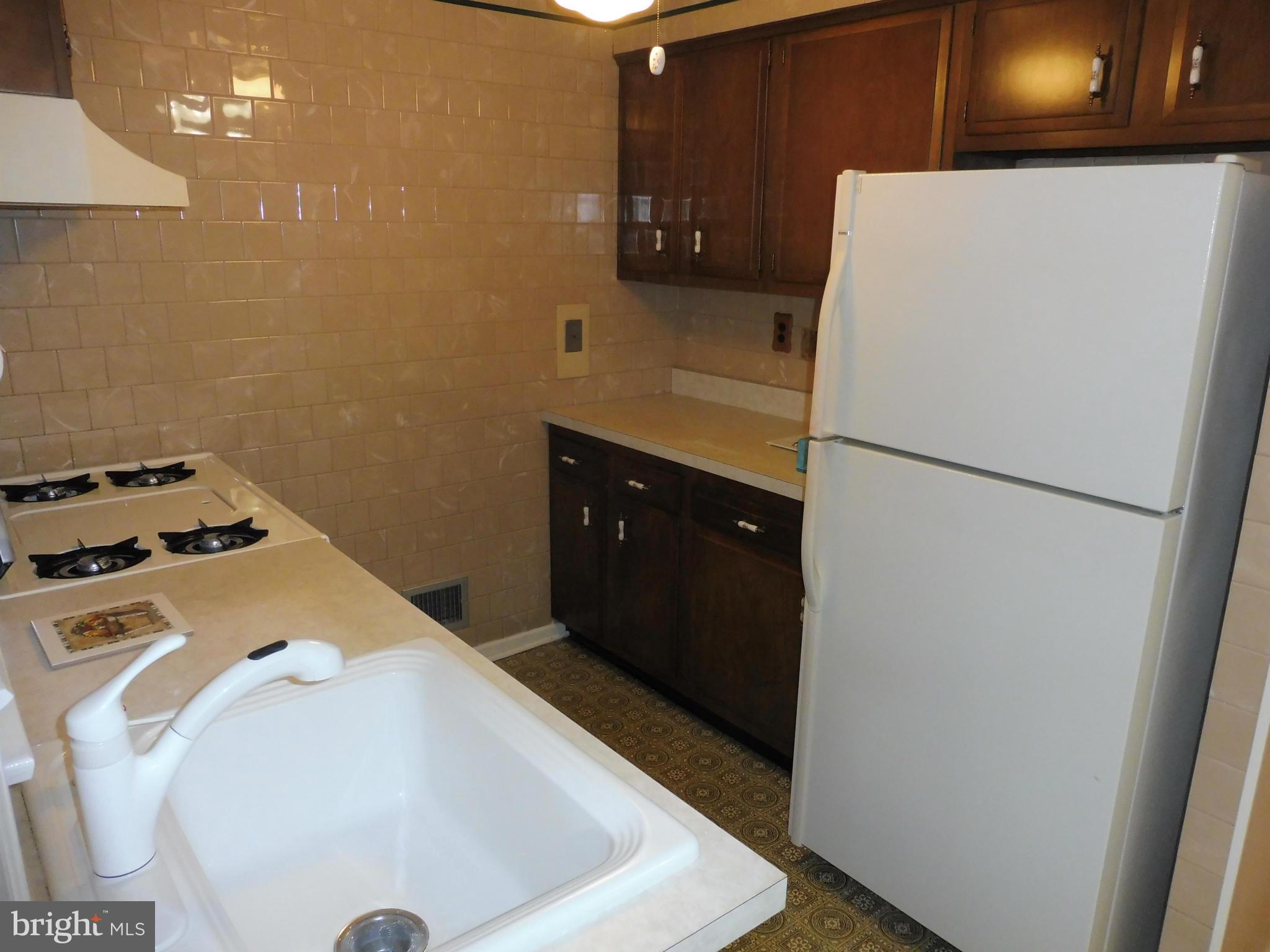 10310 Greentop Road Cockeysville, MD 21030 - Photo 12 of 30 Kitchen