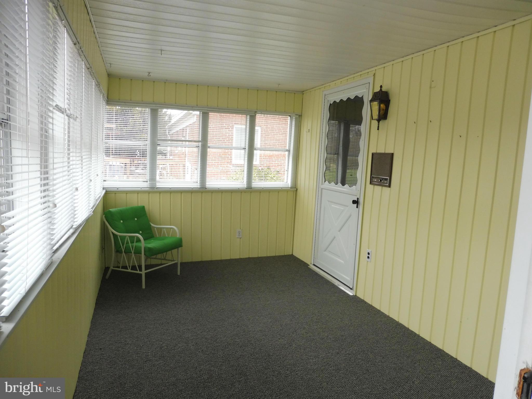 10310 Greentop Road Cockeysville, MD 21030 - Photo 17 of 30 Enclosed Porch access from Den/Study/Library