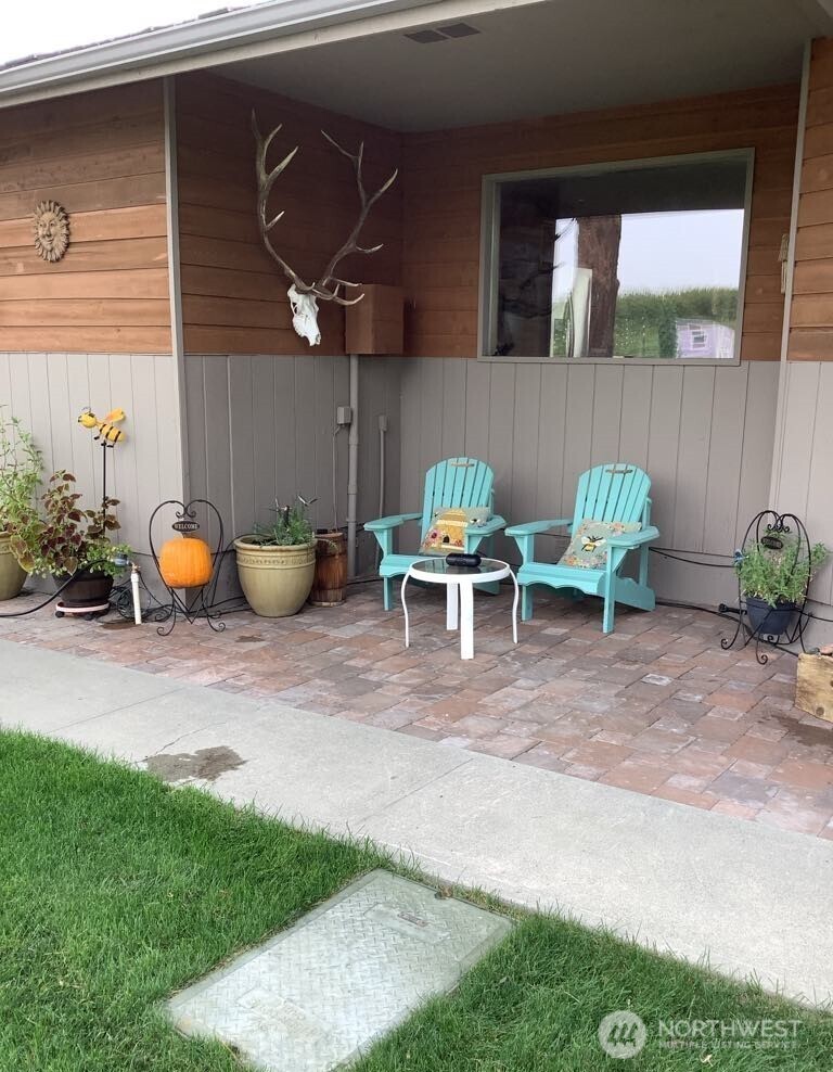 8 Mundinger Lane Omak, WA 98841 - Photo 34 of 37 a view of outdoor space yard and patio