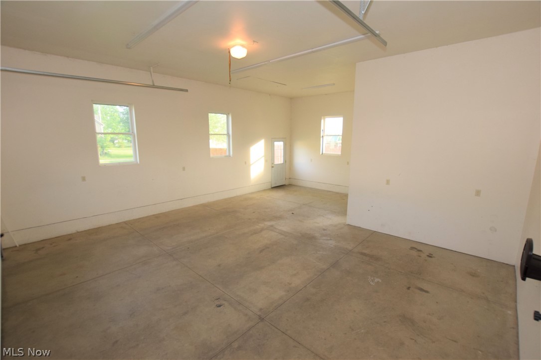 6715 Chestnut Street Sterling, OH 44276 - Photo 25 of 27