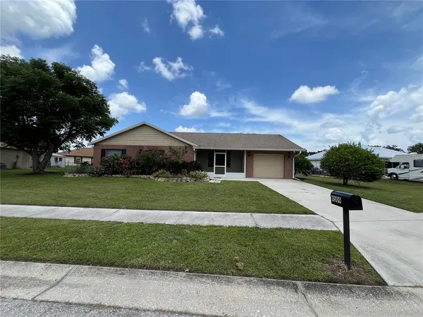 $425,000 | 4509 30th St Circle East, Bradenton, FL 34203
